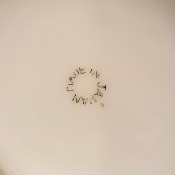 Creamer and sugar set - Picture 6 of 6